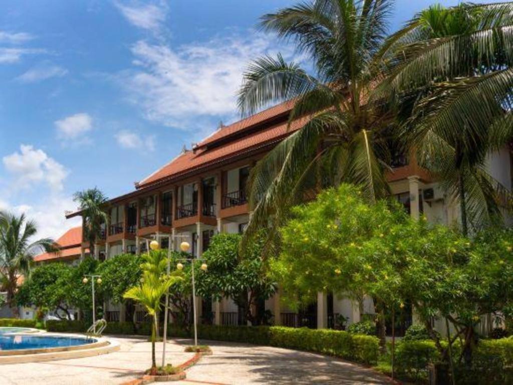 לואנג פרבאנג Xishuangbanna Hotel Managed By Xandria Hotel מראה חיצוני תמונה